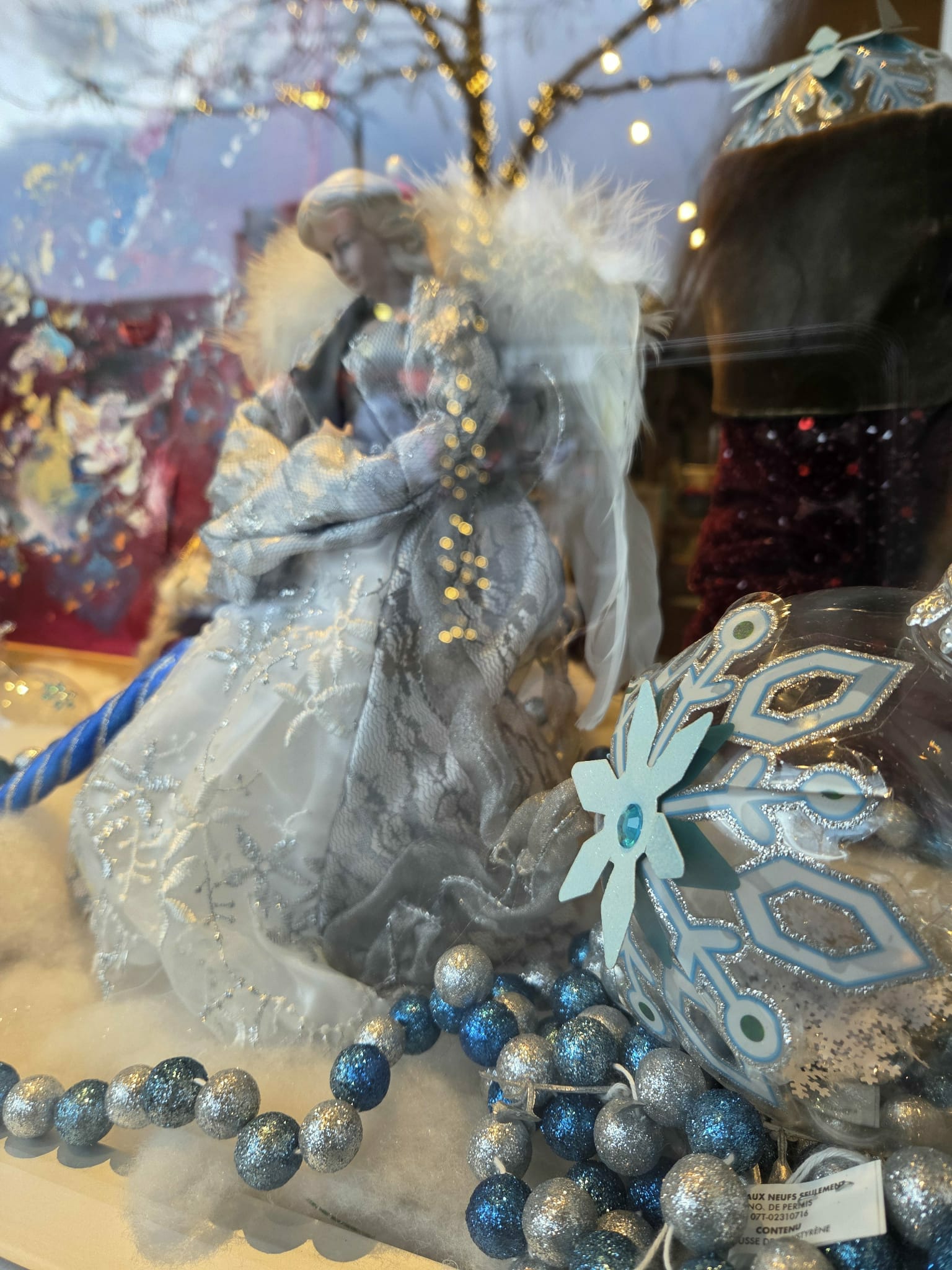 Christmas Windows — Marianna Abutalipova