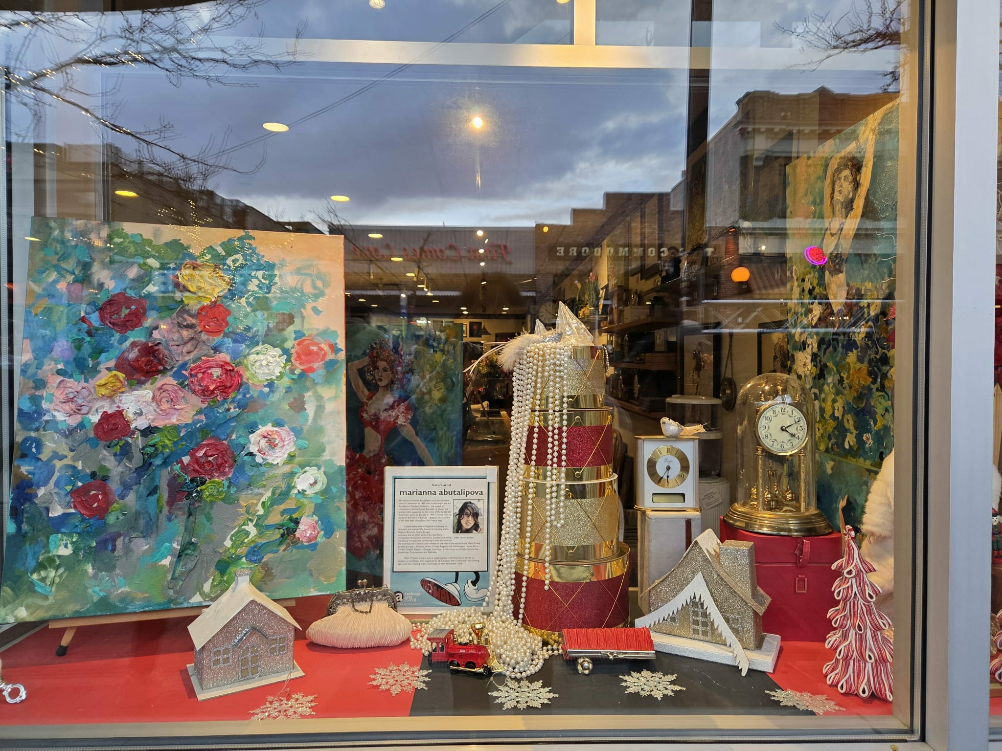 Christmas Windows — Marianna Abutalipova