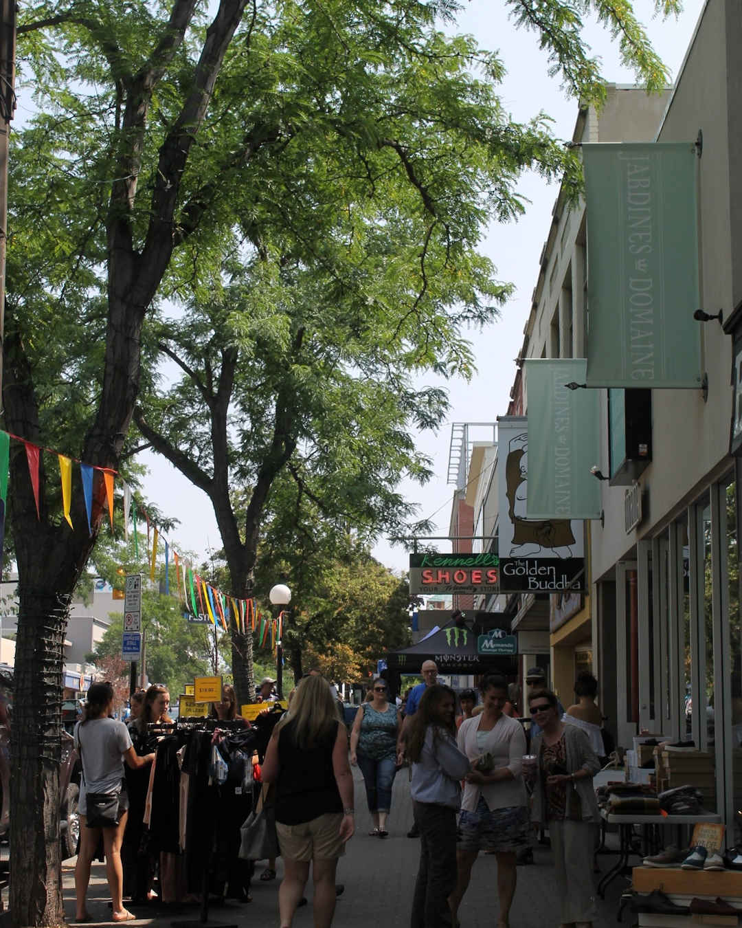 Merchants Market