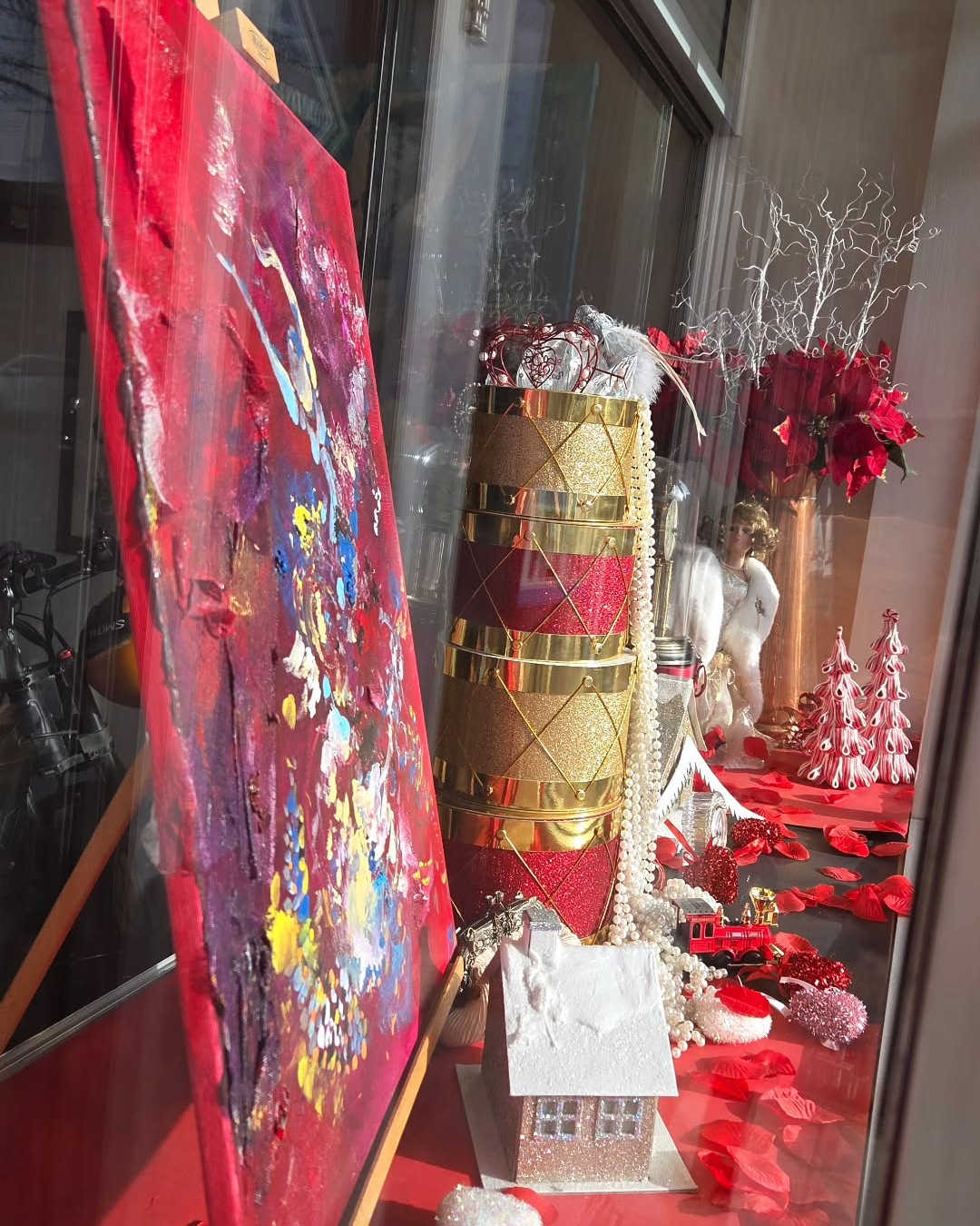 Valentine’s Window — Marianna Abutalipova